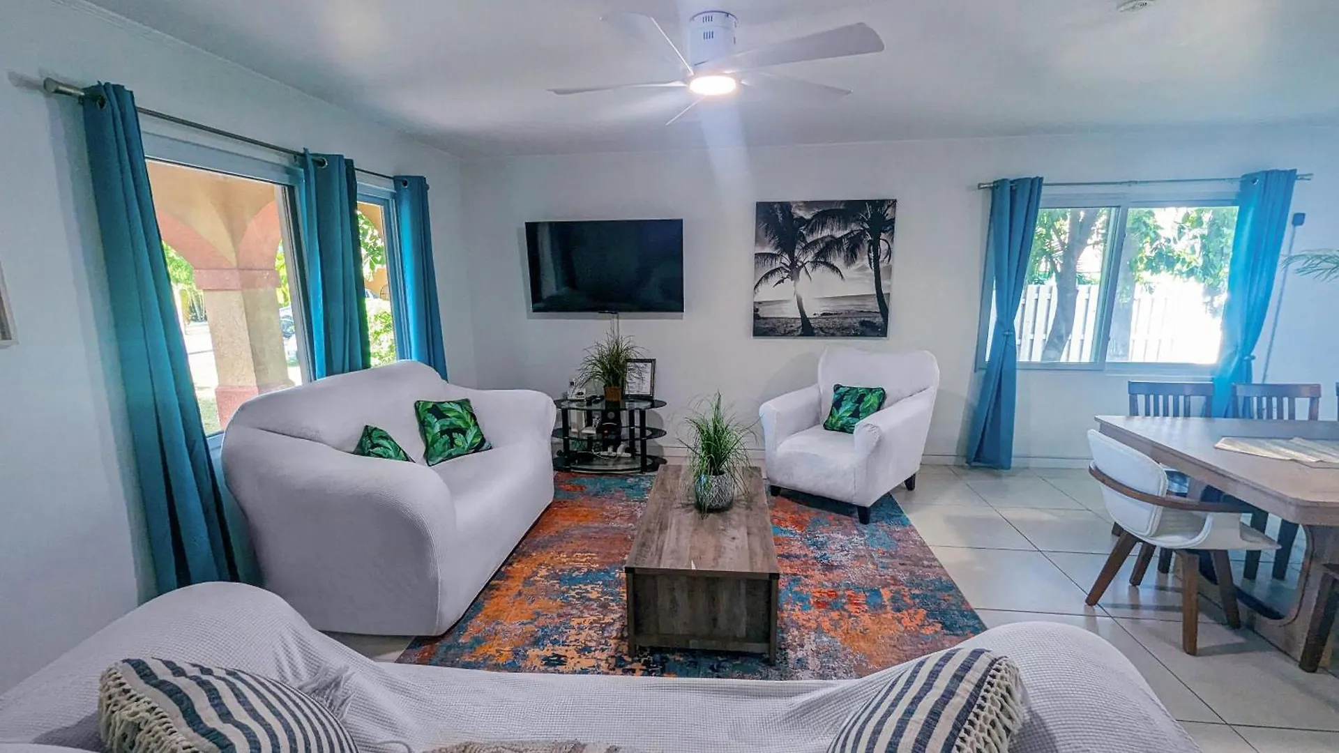 Villa Mobay Las Palmas Montego Bay Jamaica